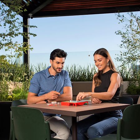 Staybridge Suites - Guadalajara Novena By Ihg Exteriör bild