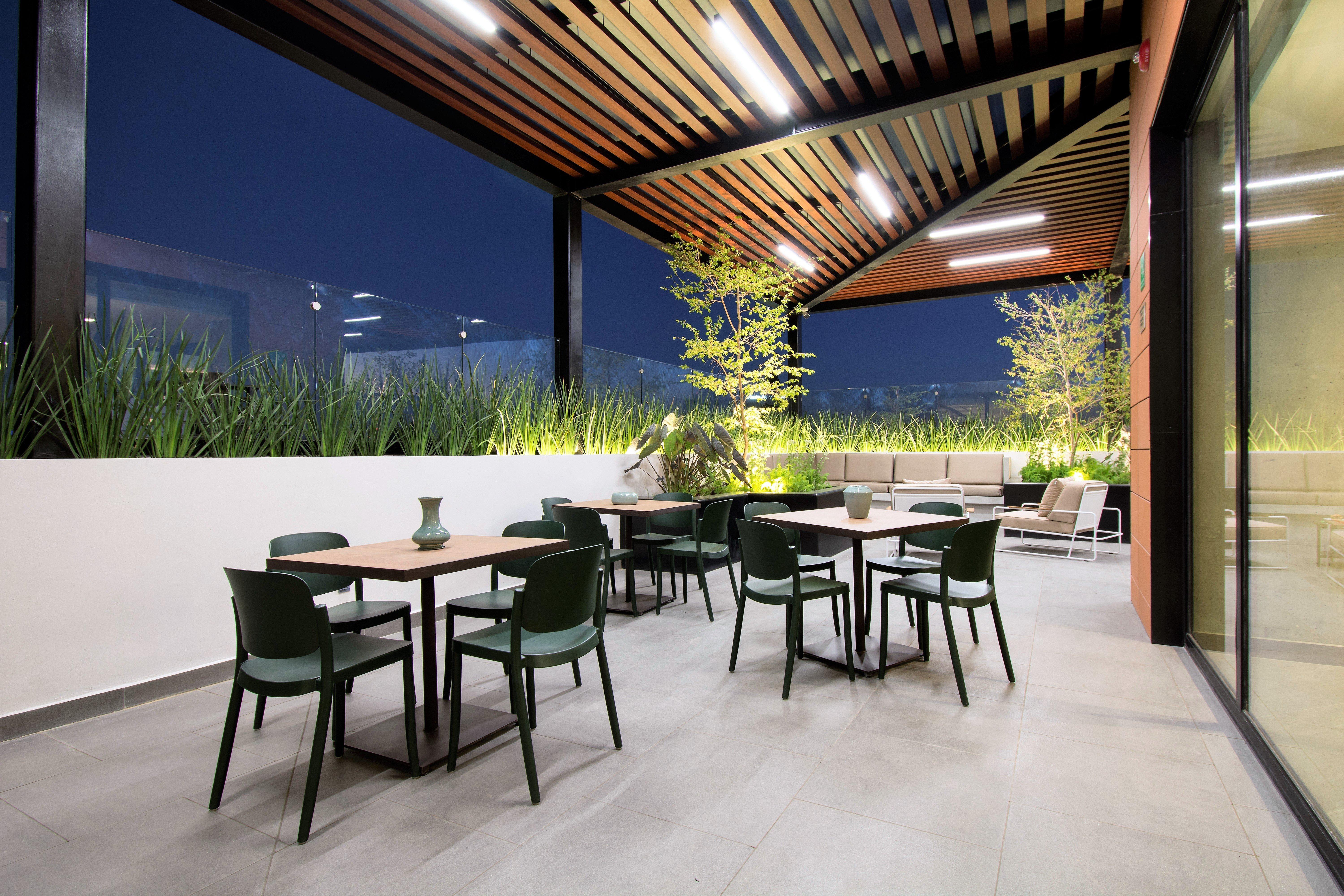 Staybridge Suites - Guadalajara Novena By Ihg Exteriör bild