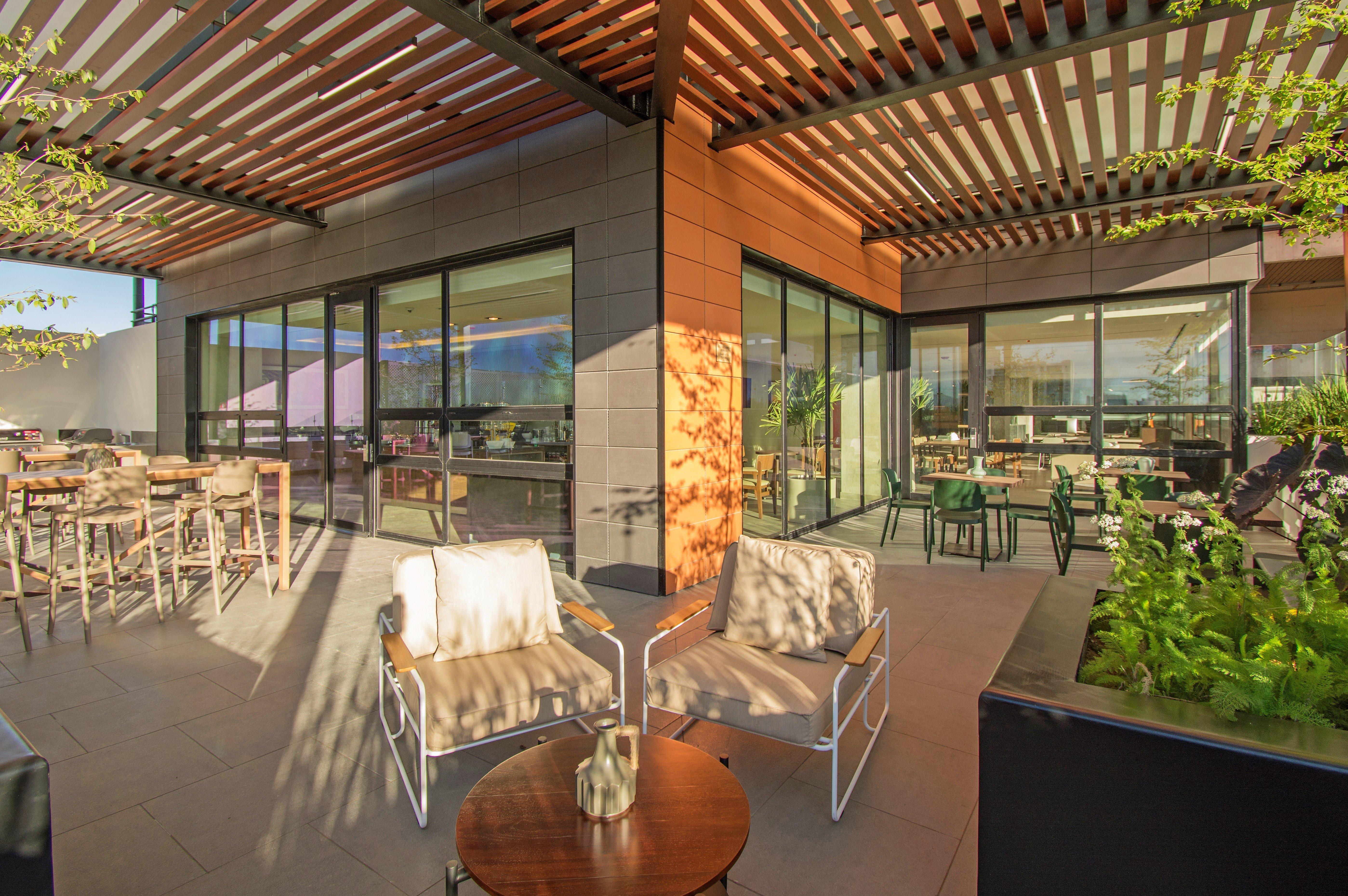 Staybridge Suites - Guadalajara Novena By Ihg Exteriör bild