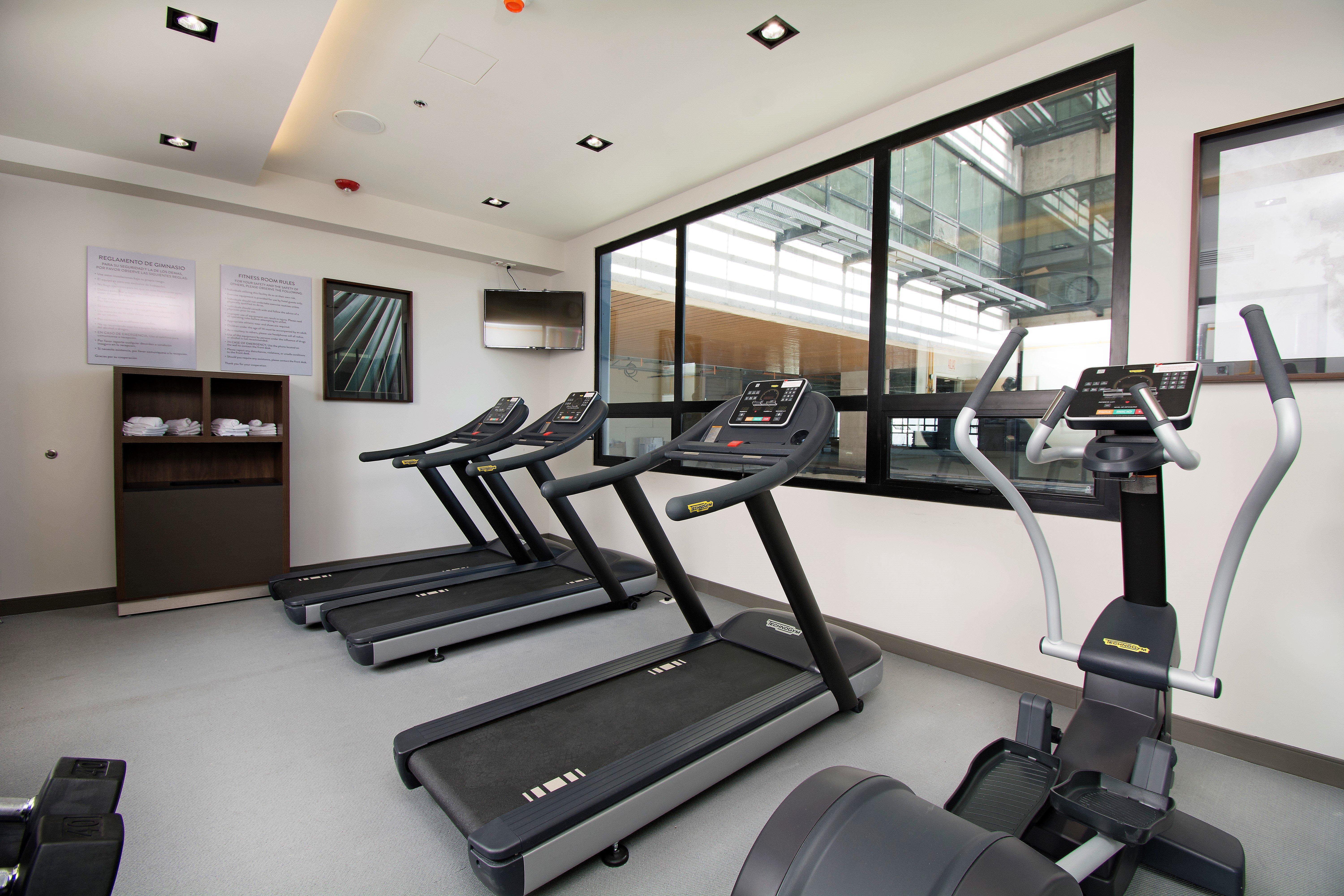 Staybridge Suites - Guadalajara Novena By Ihg Exteriör bild