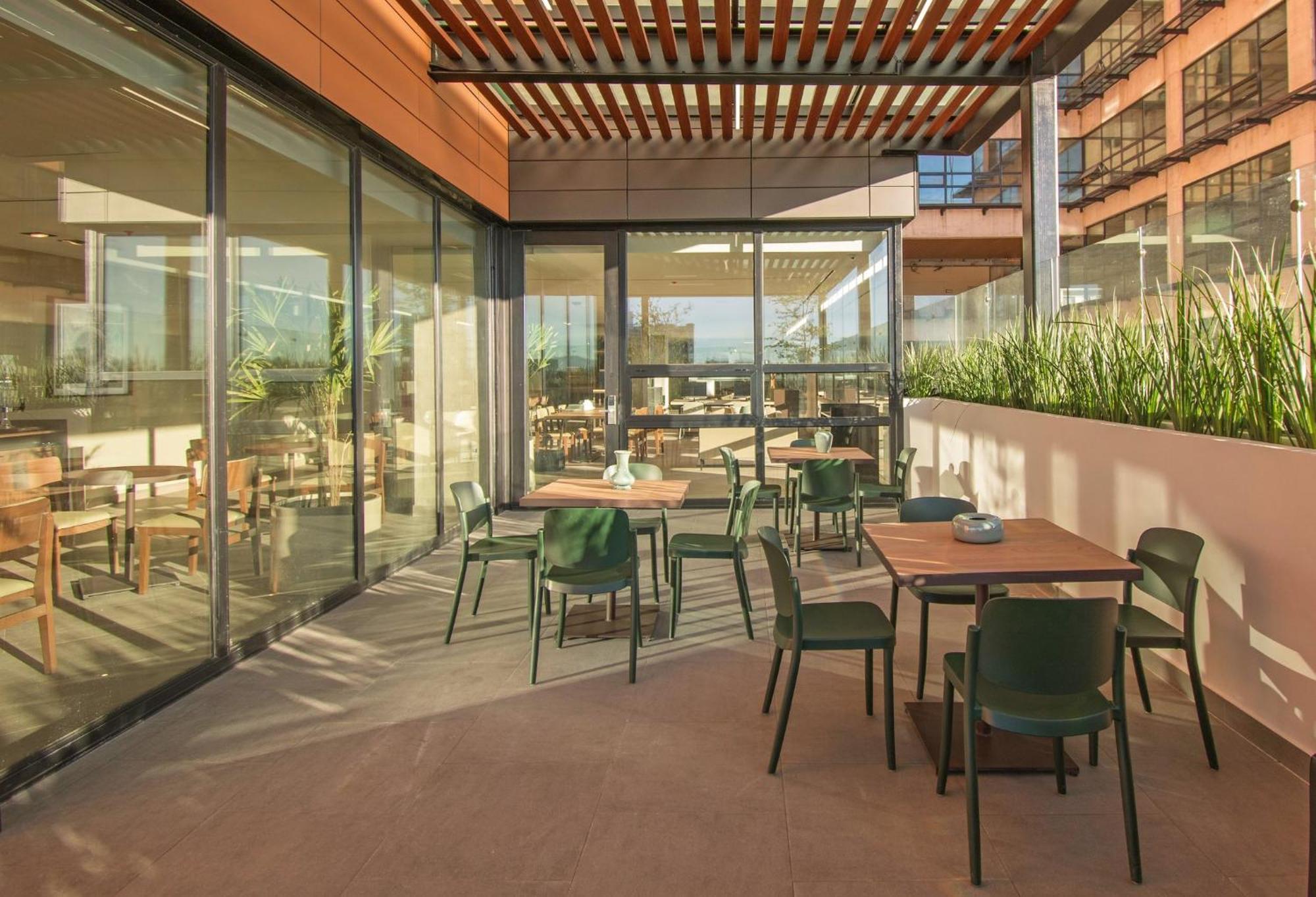 Staybridge Suites - Guadalajara Novena By Ihg Exteriör bild
