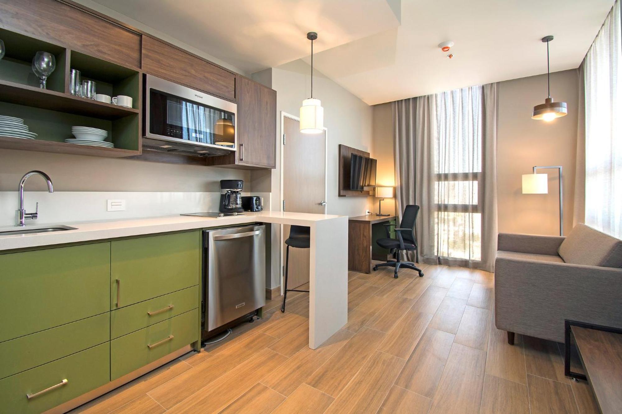 Staybridge Suites - Guadalajara Novena By Ihg Exteriör bild