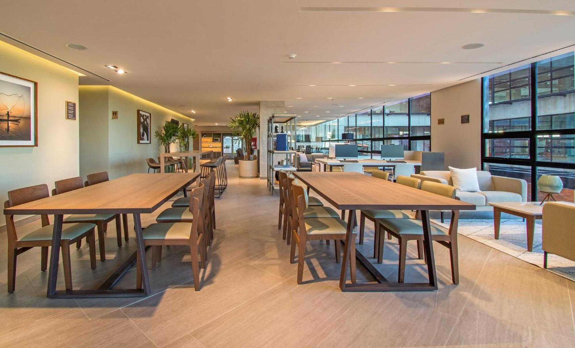 Staybridge Suites - Guadalajara Novena By Ihg Exteriör bild